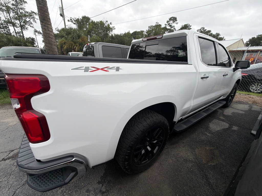 2019 Chevrolet Silverado 1500 Image 3
