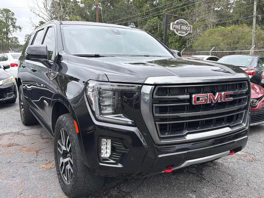 2021 GMC Yukon Image 2