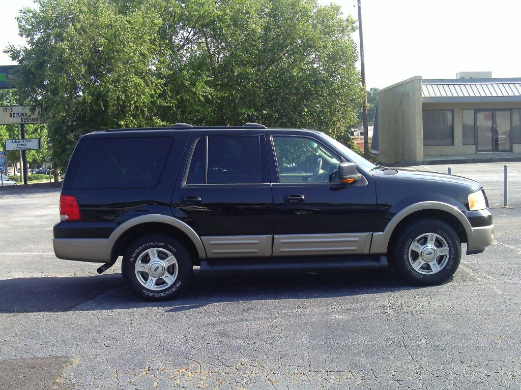 2003 Ford Expedition Image 6