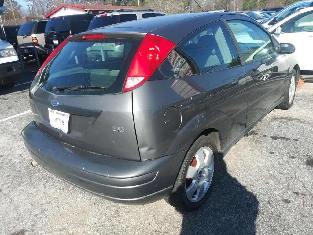 2002 Ford Focus Image 6