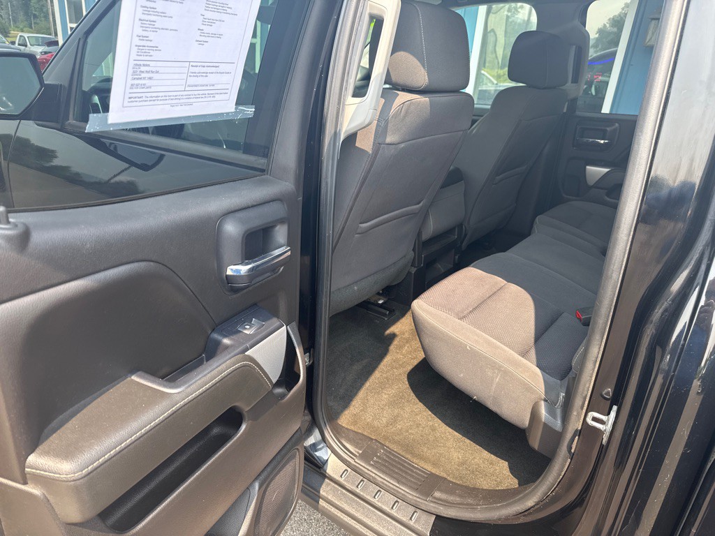 2018 Chevrolet Silverado 1500 Image 3