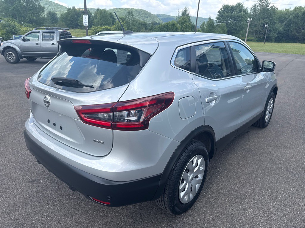 2020 Nissan Rogue Image 6