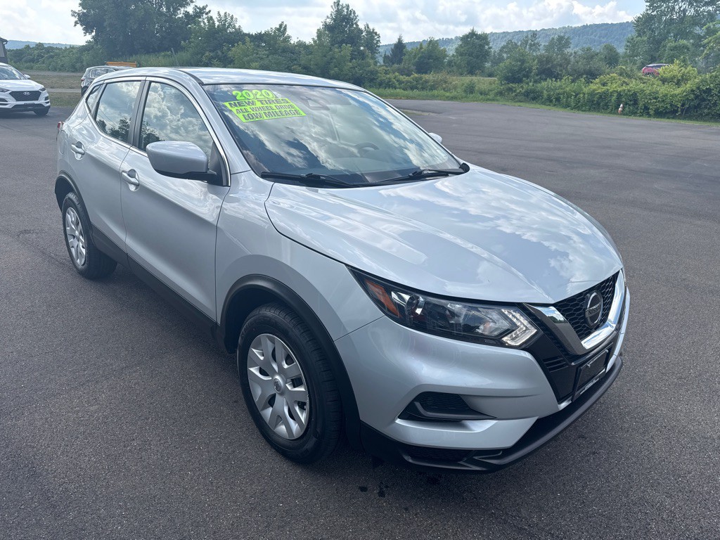 2020 Nissan Rogue Image 9