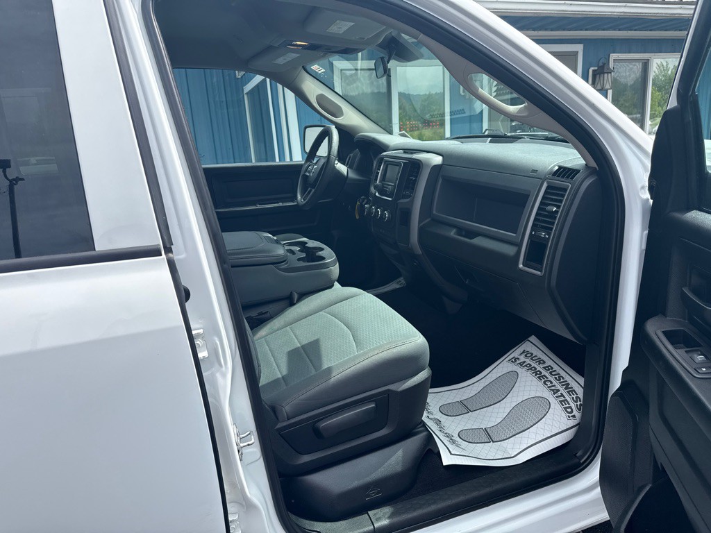 2018 RAM 1500 Image 8