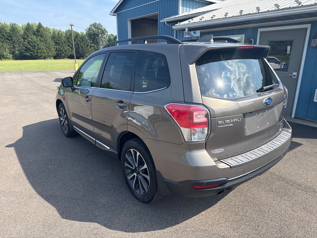 2018 Subaru Forester Image 4