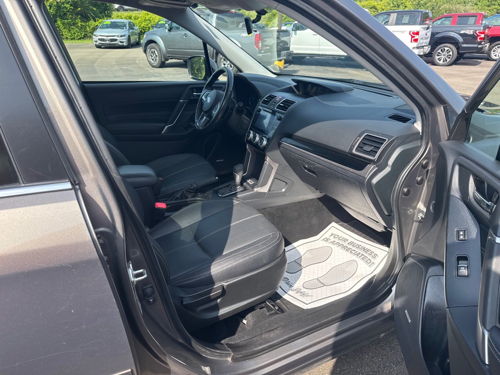 2018 Subaru Forester Image 8