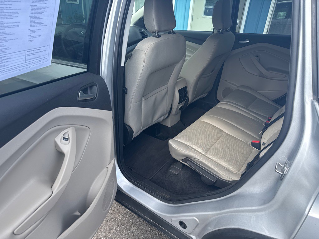 2019 Ford Escape Image 3