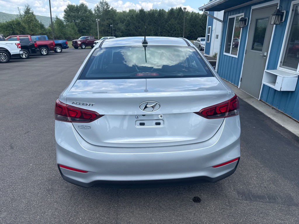 2021 Hyundai Accent Image 5