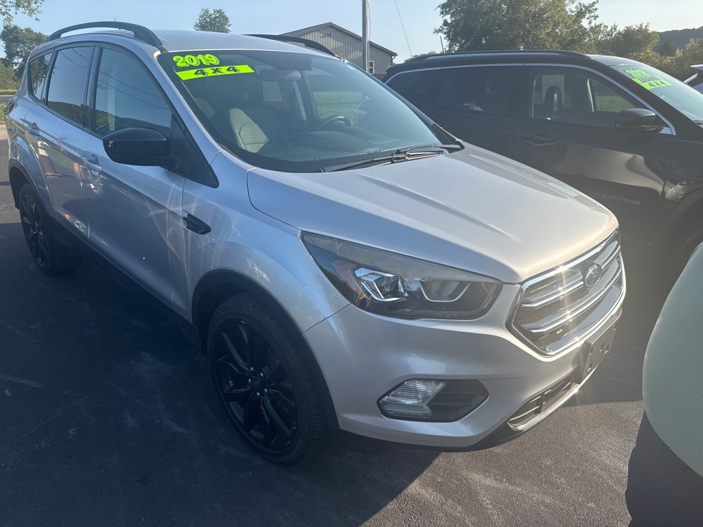 2019 Ford Escape Image 9