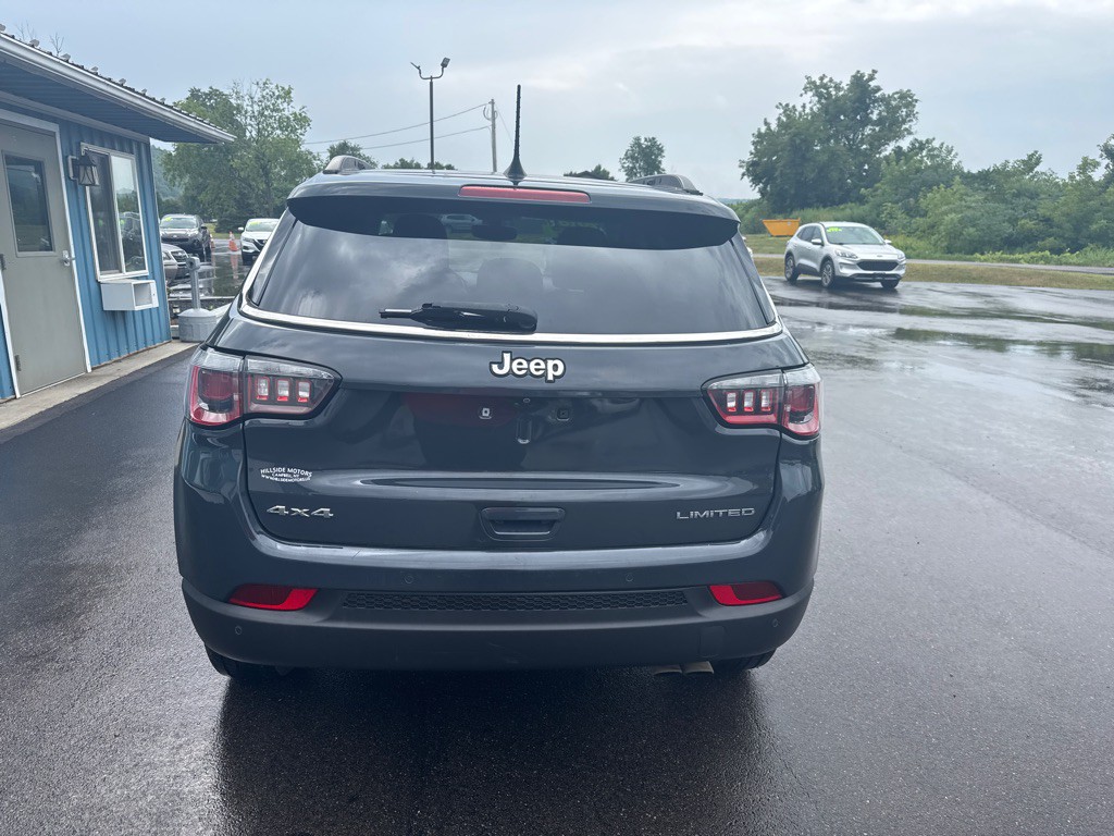 2018 Jeep Compass Image 5