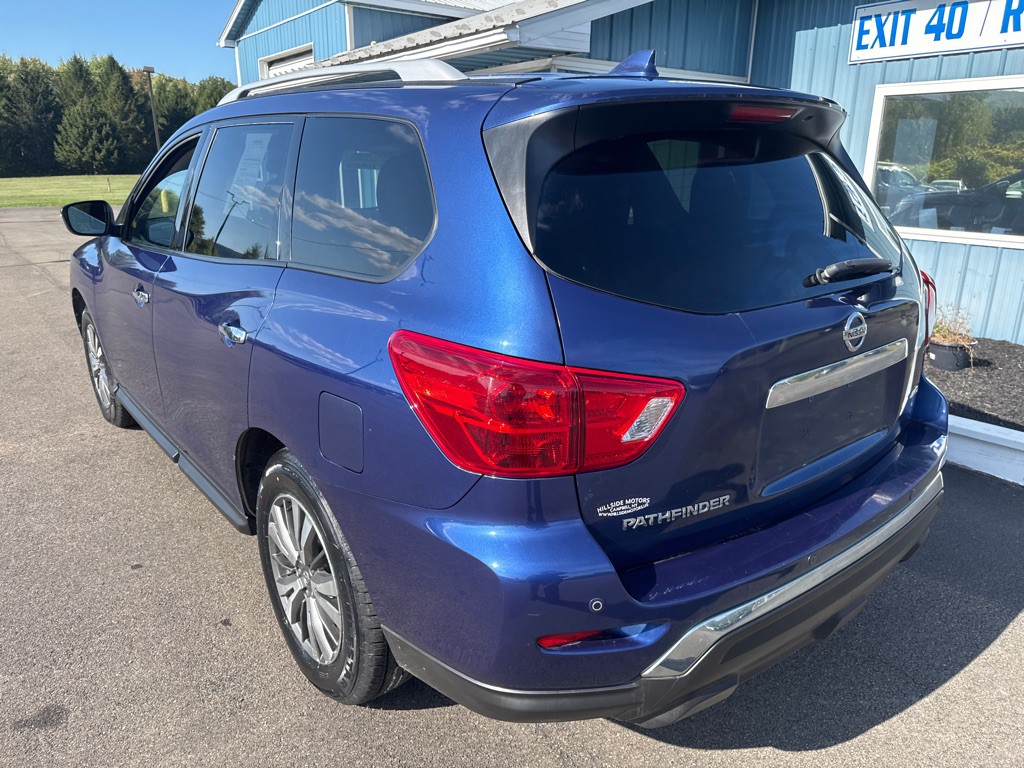 2019 Nissan Pathfinder Image 4