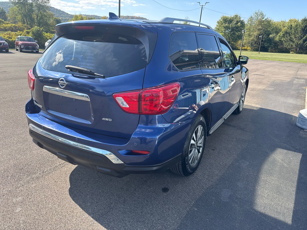 2019 Nissan Pathfinder Image 6