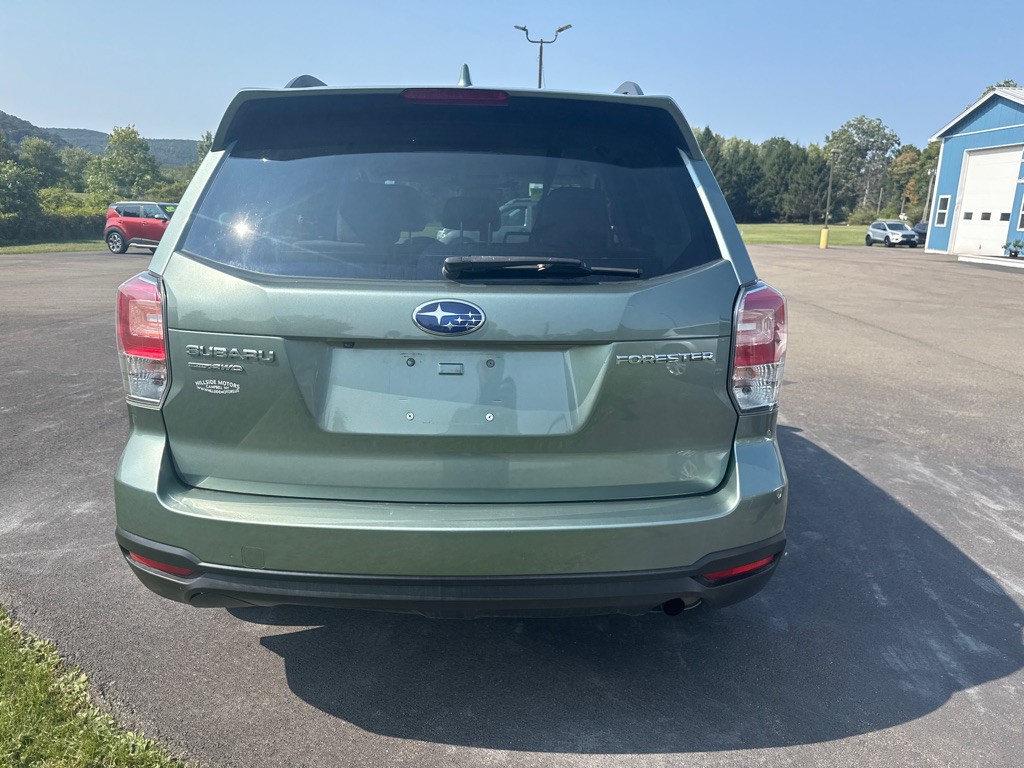 2018 Subaru Forester Image 5