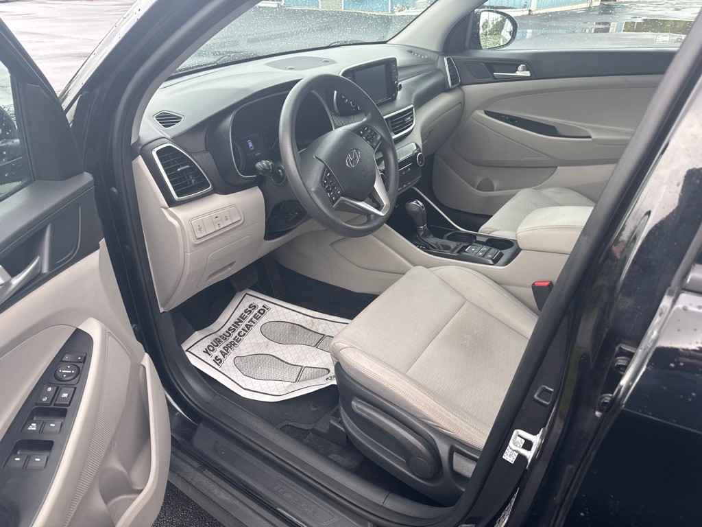 2019 Hyundai Tucson Image 2