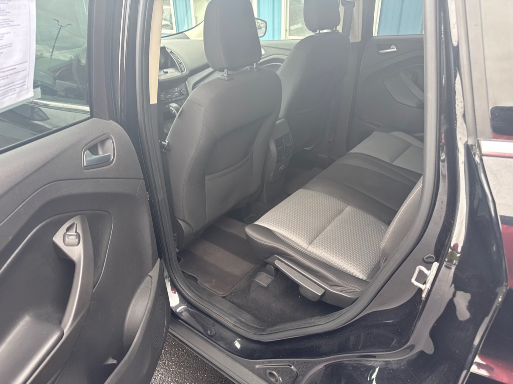 2019 Ford Escape Image 3