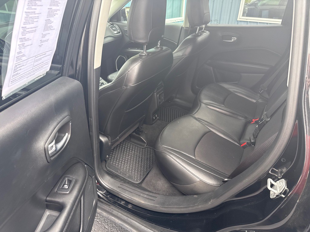 2019 Jeep Compass Image 3