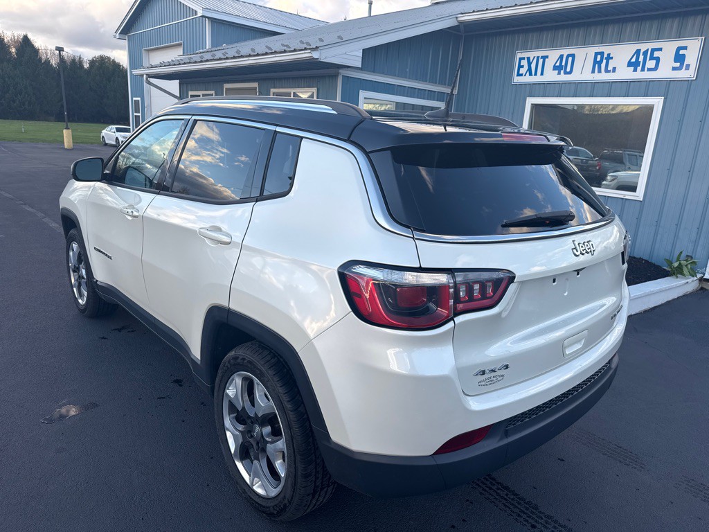 2018 Jeep Compass Image 4