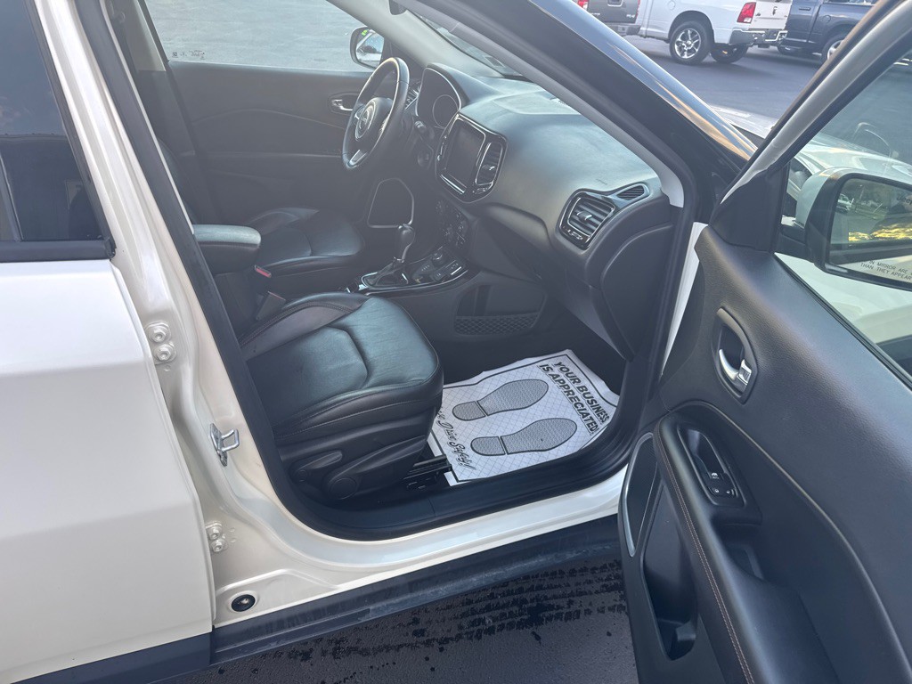 2018 Jeep Compass Image 8