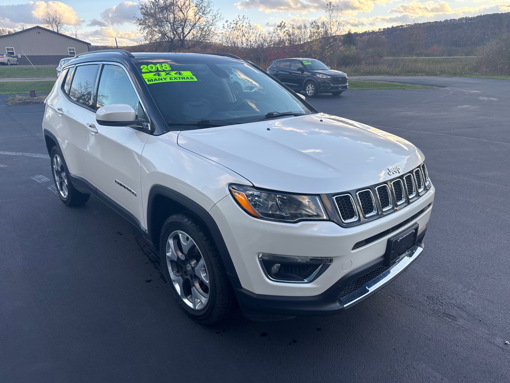 2018 Jeep Compass Image 9