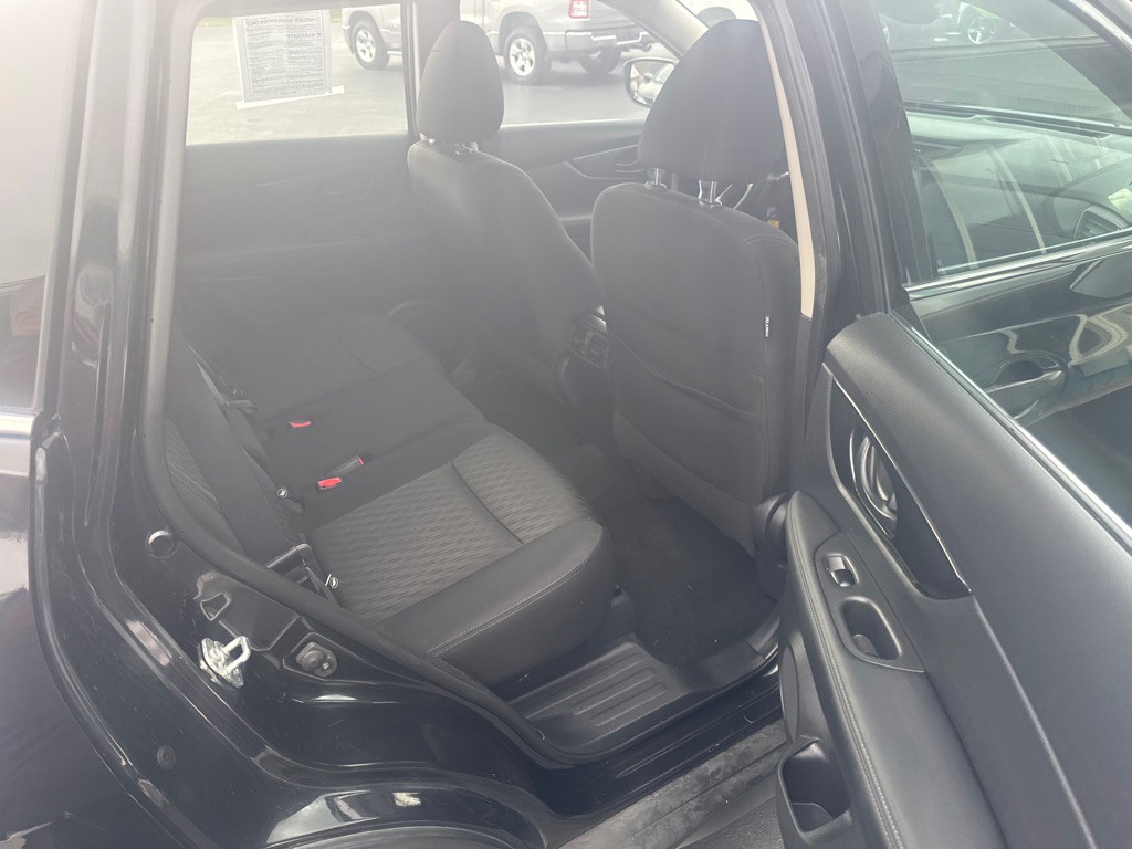 2019 Nissan Rogue Image 7