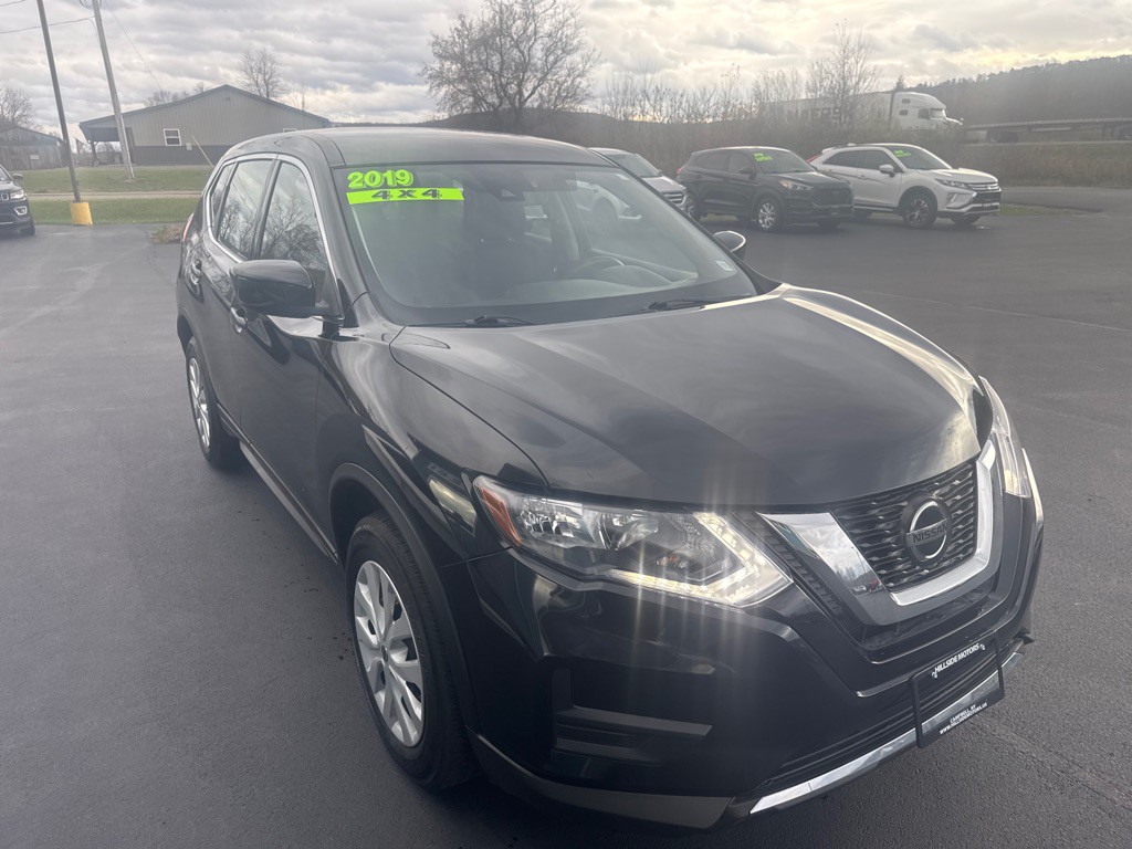 2019 Nissan Rogue Image 9