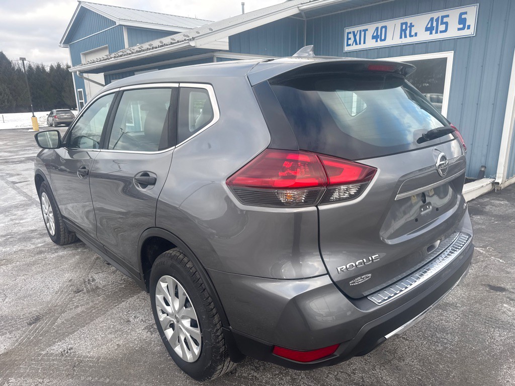 2019 Nissan Rogue Image 4