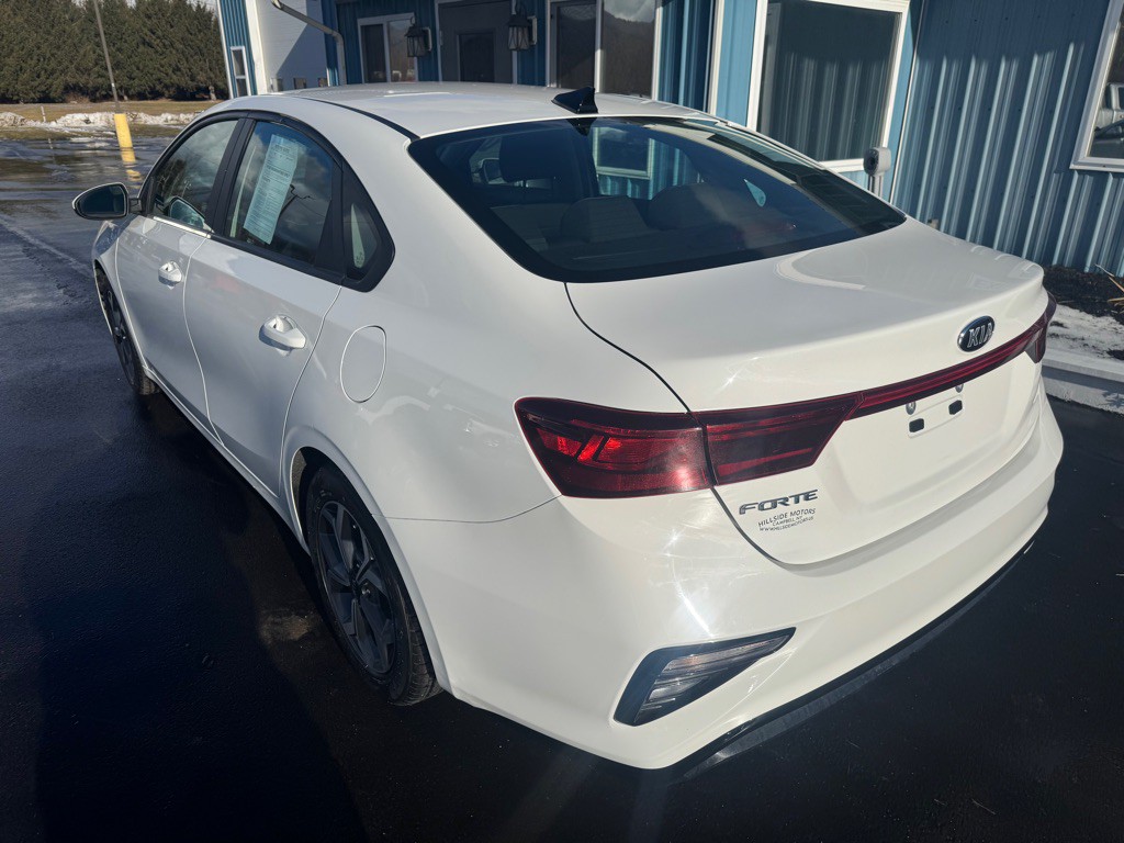 2019 Kia Forte Image 4