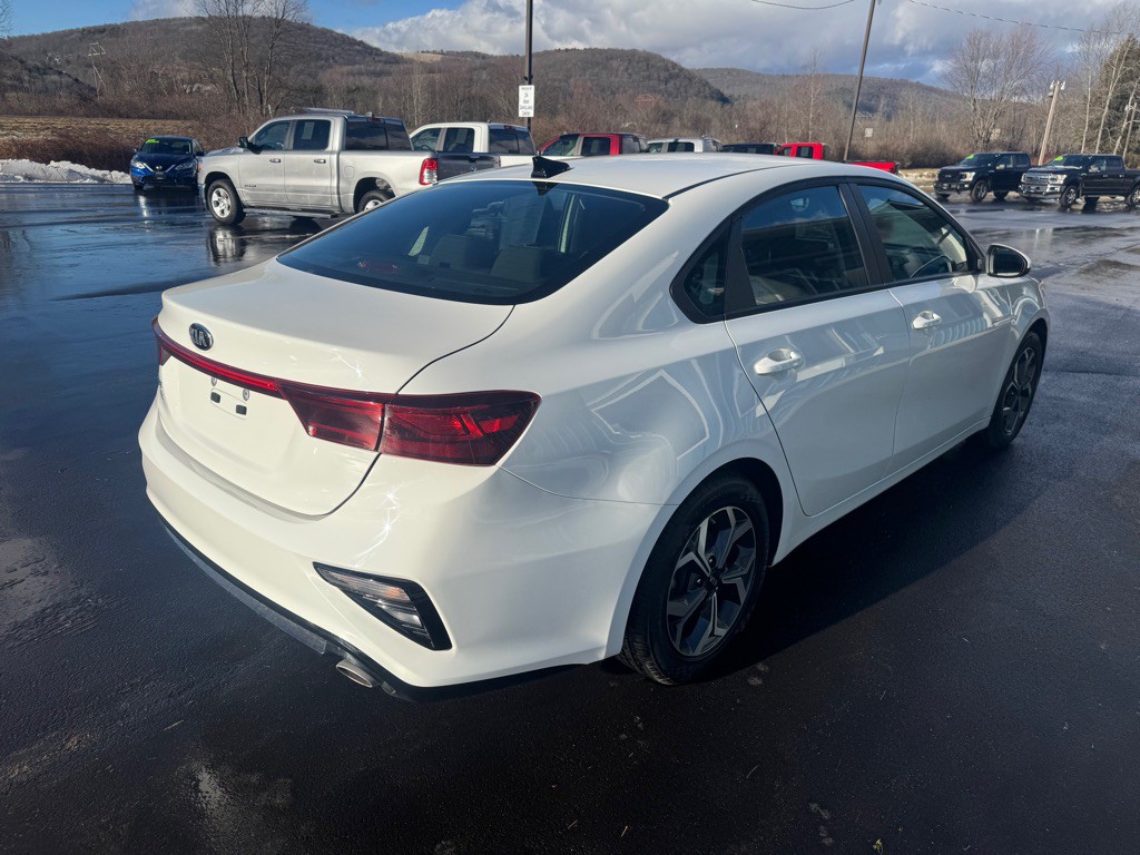 2019 Kia Forte Image 6