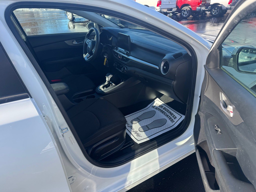 2019 Kia Forte Image 8