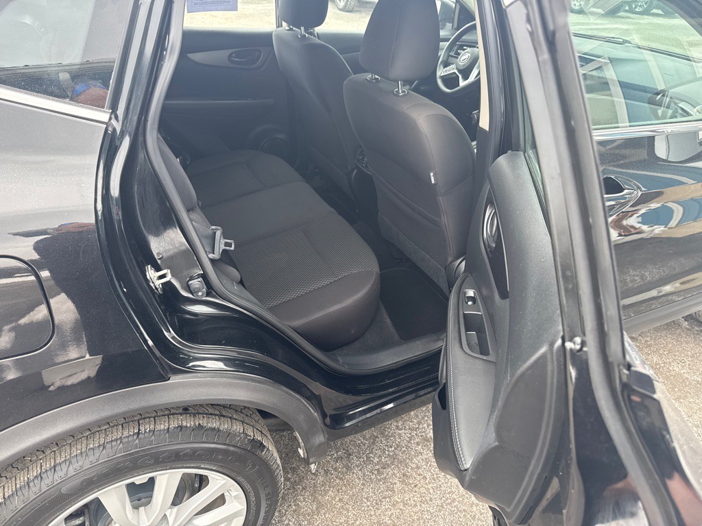 2022 Nissan Rogue Image 7