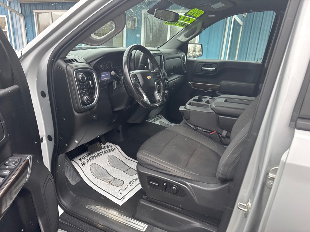 2019 Chevrolet Silverado 1500 Image 2