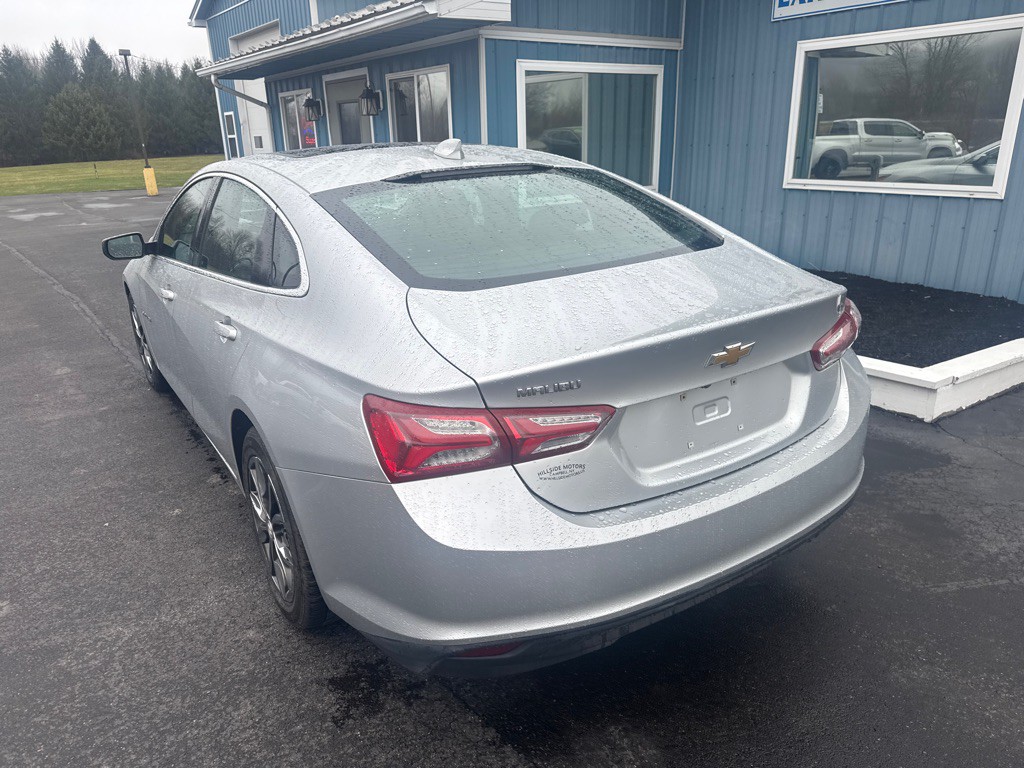 2019 Chevrolet Malibu Image 4