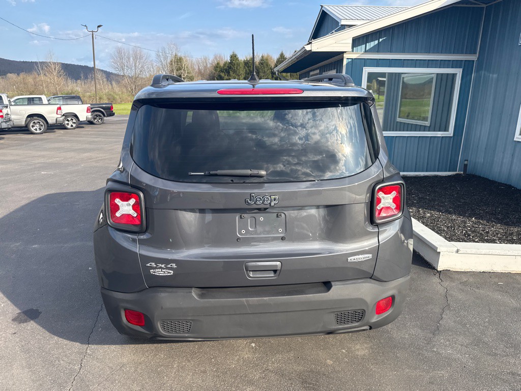2022 Jeep Renegade Image 5