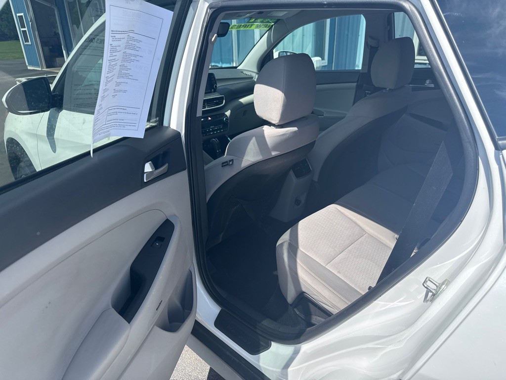 2021 Hyundai Tucson Image 3