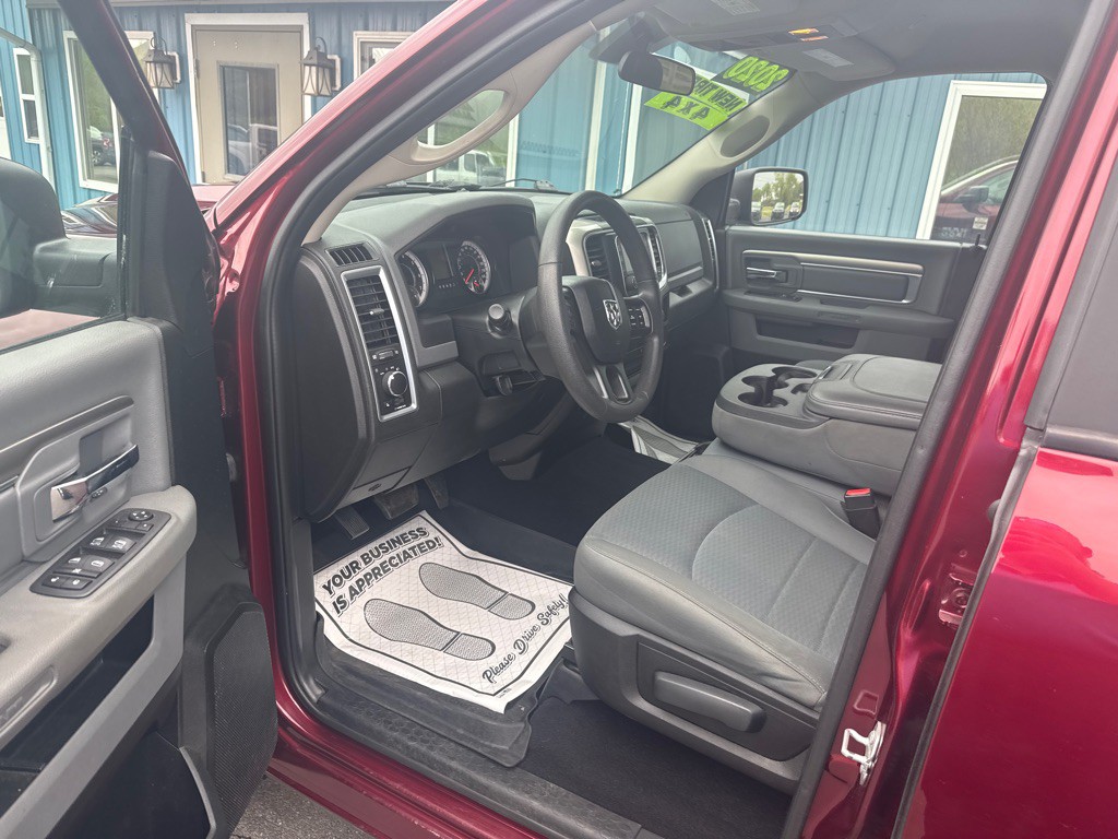 2020 RAM 1500 Image 2