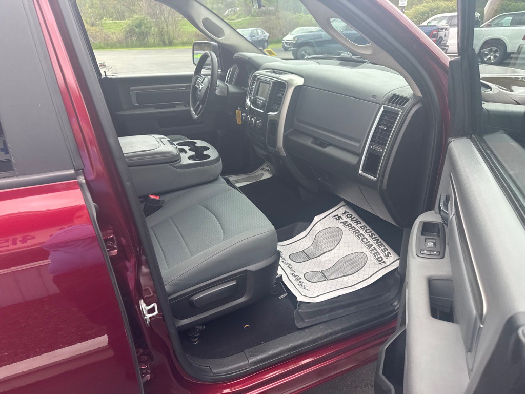 2020 RAM 1500 Image 8