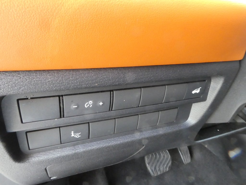 2022 Mitsubishi Outlander Image 23