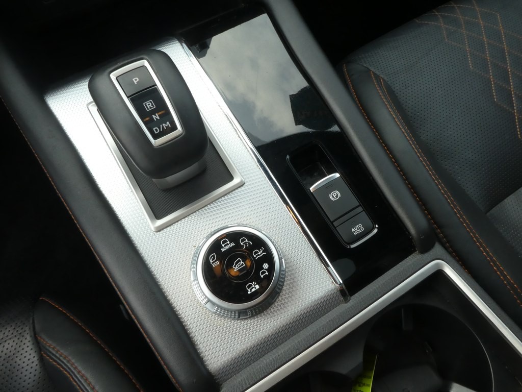 2022 Mitsubishi Outlander Image 32