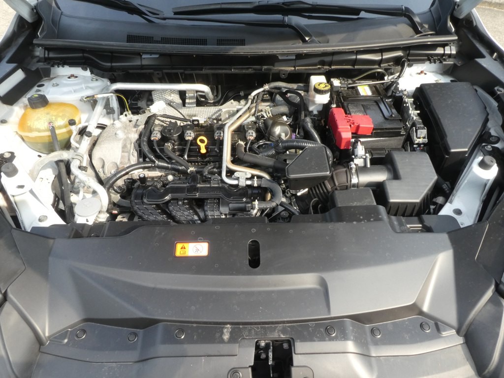 2022 Mitsubishi Outlander Image 38