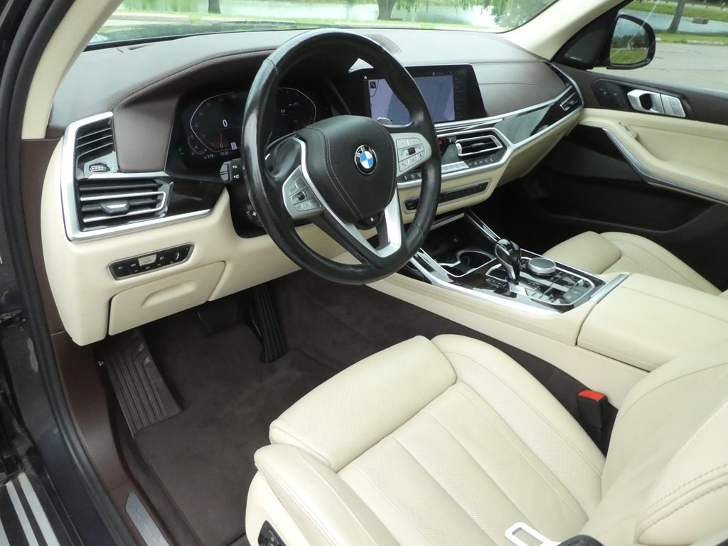2019 BMW X7 Image 13