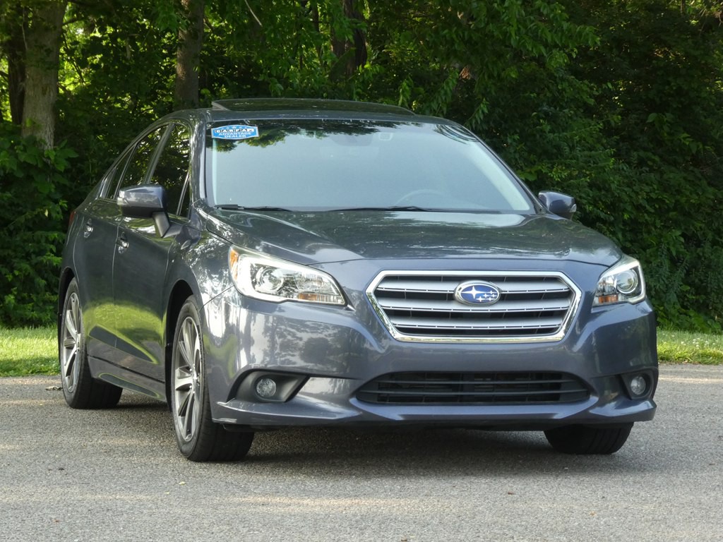 2017 Subaru Legacy Image 3