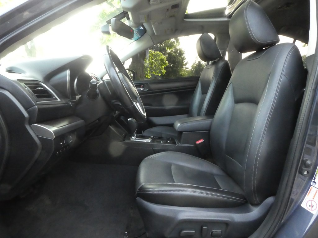 2017 Subaru Legacy Image 14