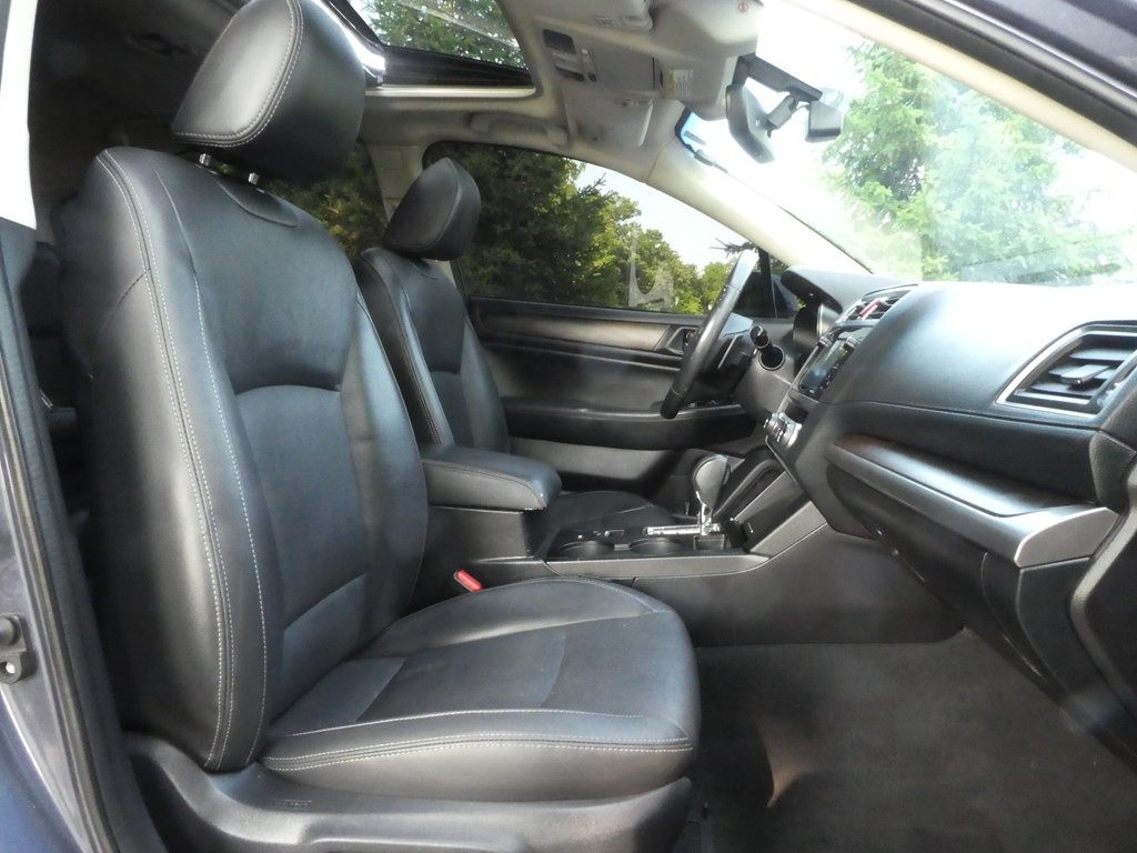 2017 Subaru Legacy Image 21