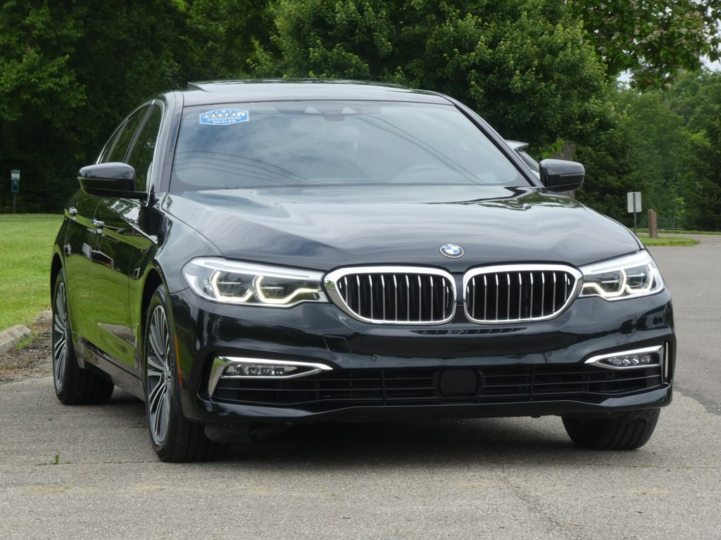 2018 BMW 5 Series Image 3