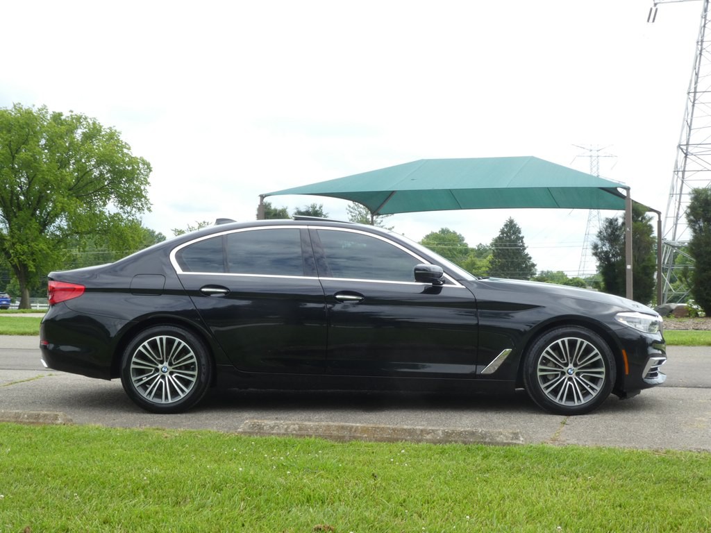 2018 BMW 5 Series Image 5