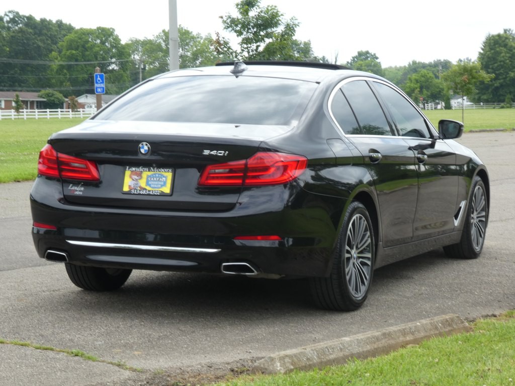 2018 BMW 5 Series Image 6
