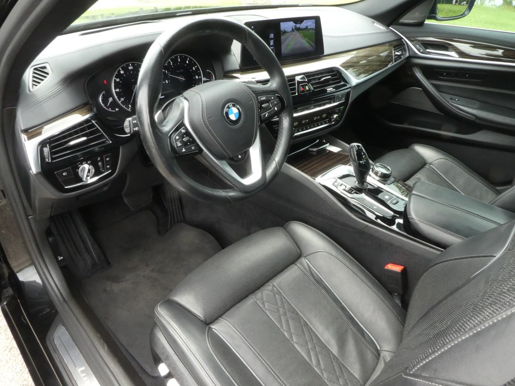 2018 BMW 5 Series Image 12
