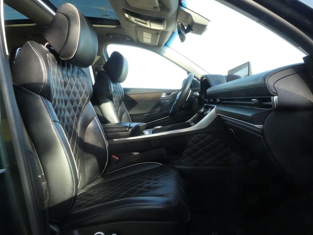 2022 Genesis GV80 Image 23
