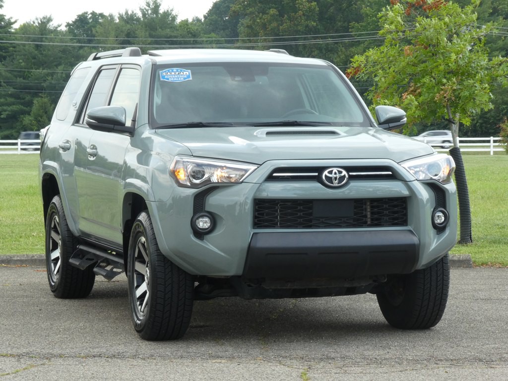2023 Toyota 4Runner Image 3