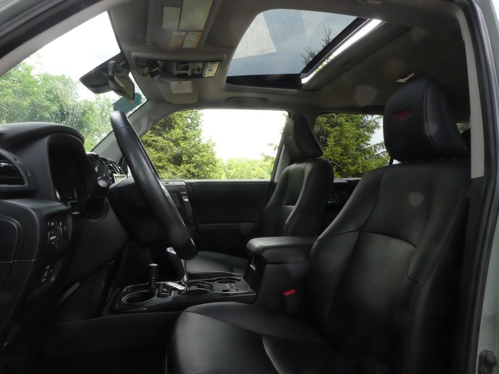 2023 Toyota 4Runner Image 14